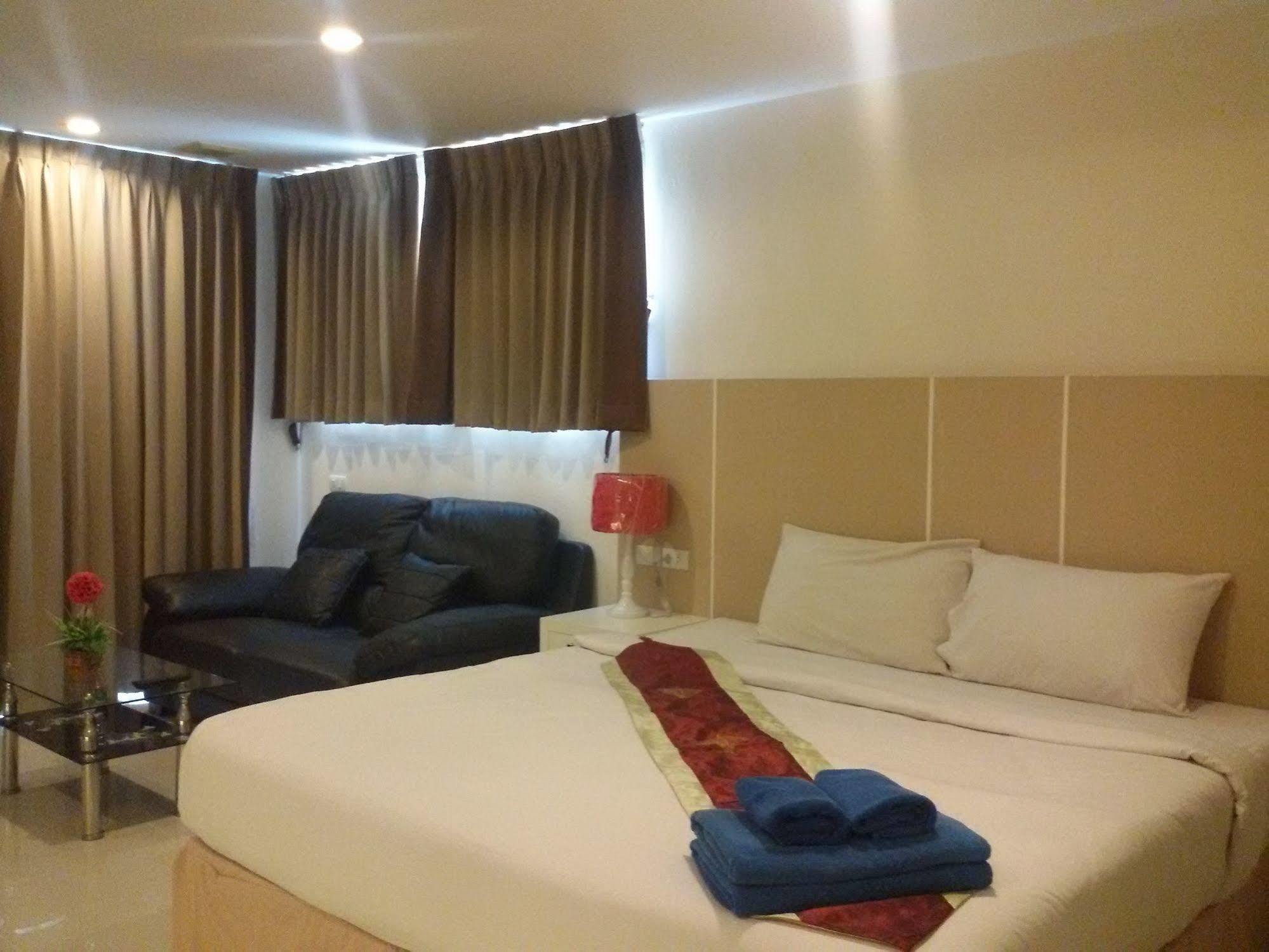 The Paradise Residence Condominum Pantai Jomtien Bagian luar foto
