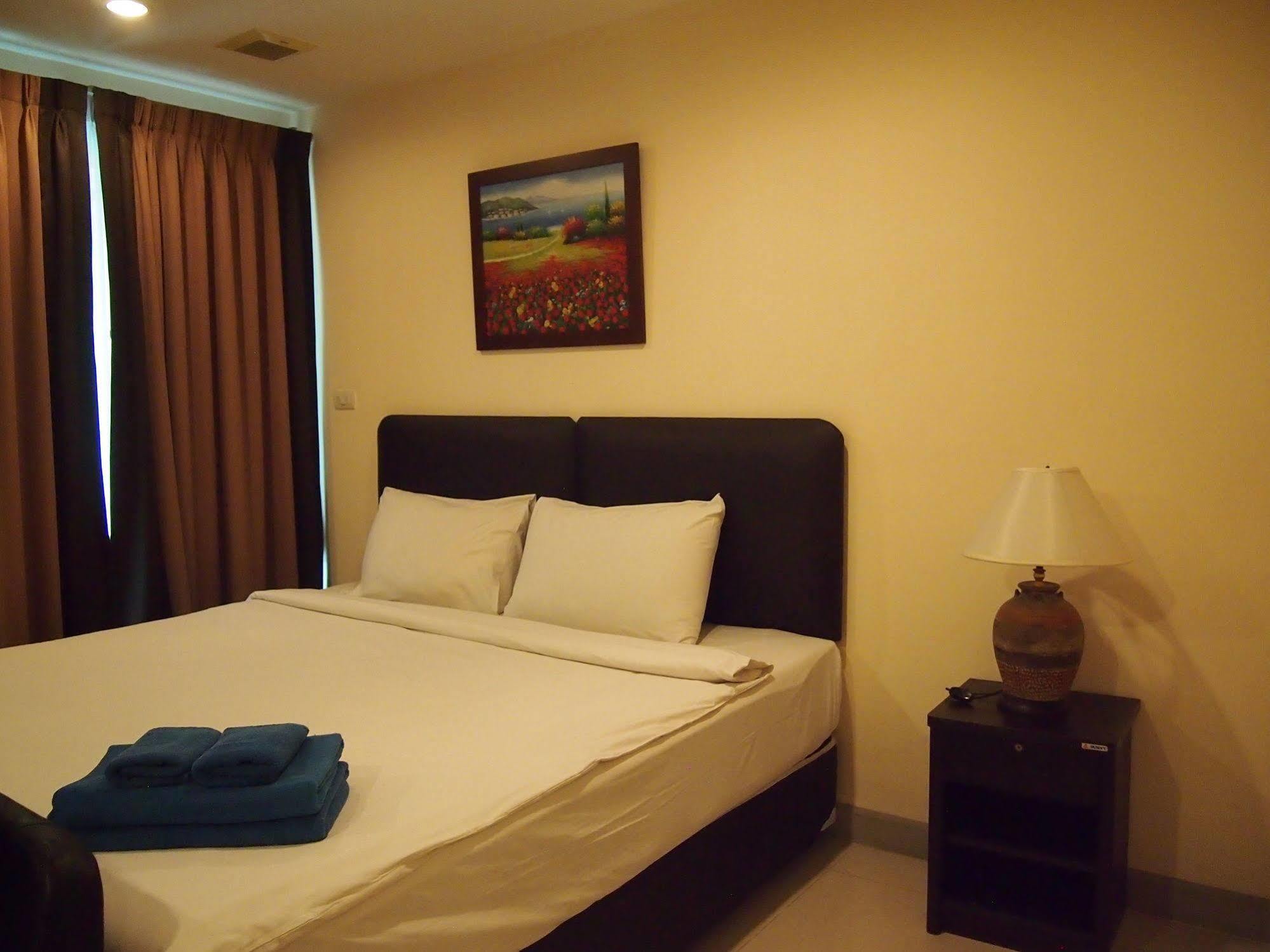 The Paradise Residence Condominum Pantai Jomtien Bagian luar foto