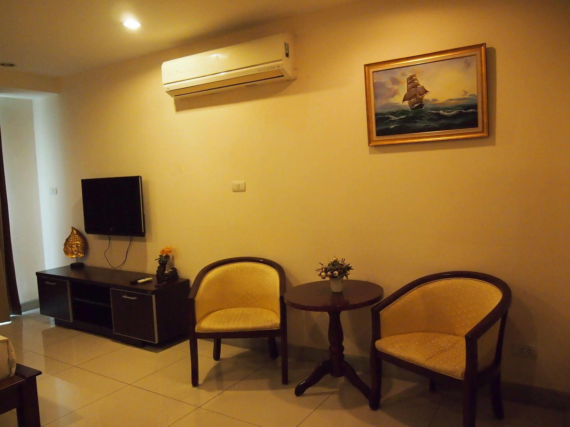The Paradise Residence Condominum Pantai Jomtien Bagian luar foto
