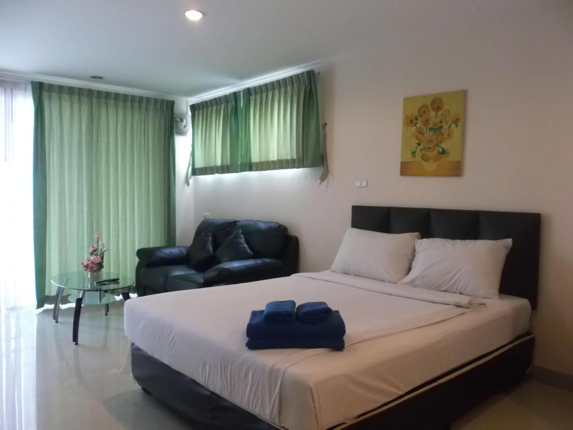 The Paradise Residence Condominum Pantai Jomtien Bagian luar foto